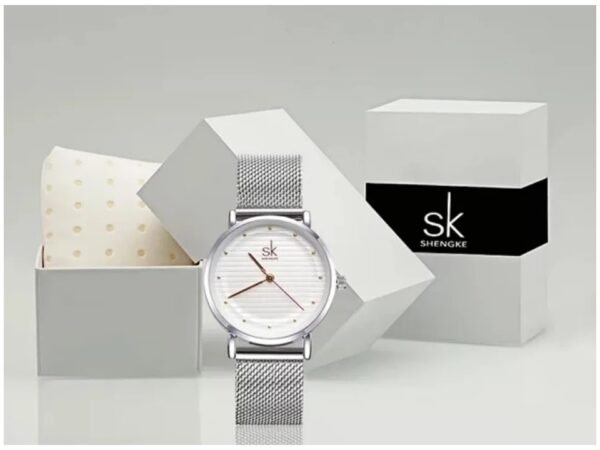 reloj shengke, color plateado dama.