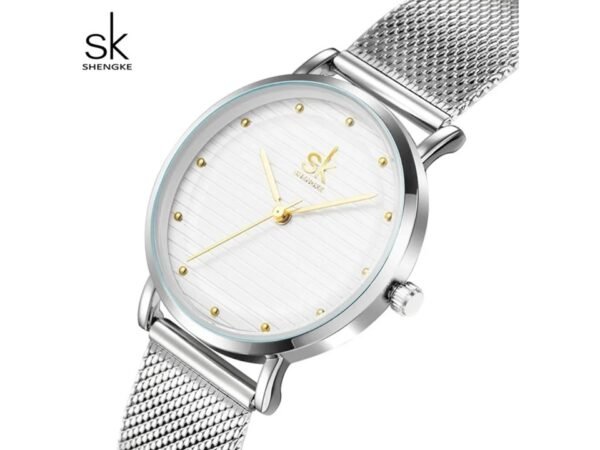 reloj shengke, color plateado dama.